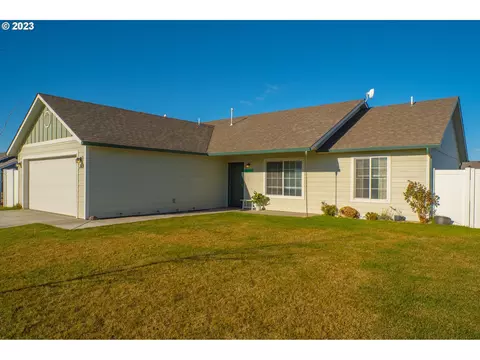 369 Renee Ave, Umatilla, OR 97882