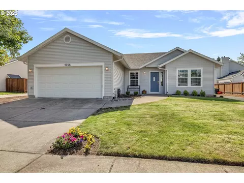 5766 SE Popes Pl, Hillsboro, OR 97123