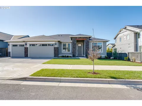 4349 SE 61st Ave, Hillsboro, OR 97123