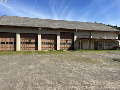 Hwy 58, Oakridge, OR 97463