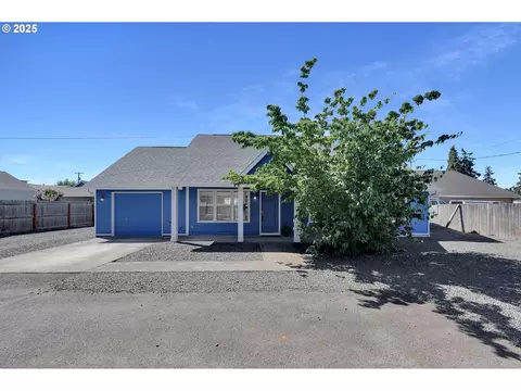 176 19th St, Springfield, OR 97477