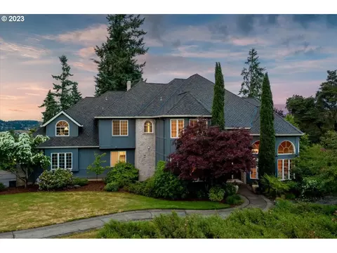 24750 SW Valley View Rd, West Linn, OR 97068