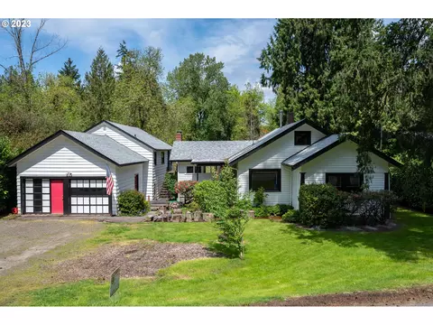 4017 SE Aldercrest Rd, Milwaukie, OR 97222
