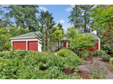 6611 Palomino Cir, West Linn, OR 97068