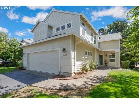 2416 NE 12th Way, Hillsboro, OR 97124