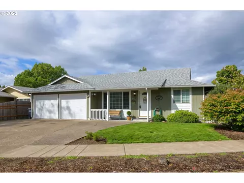 4888 B St, Springfield, OR 97478