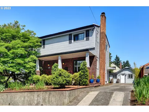 3840 NE 64th Ave, Portland, OR 97213