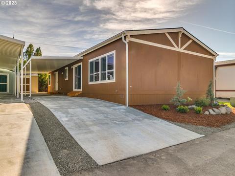 18780 Central Point Rd #D, Oregon City, OR 97045