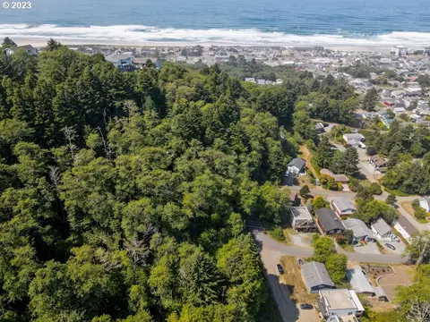 S 3rd Ave, Rockaway Beach, OR 97136