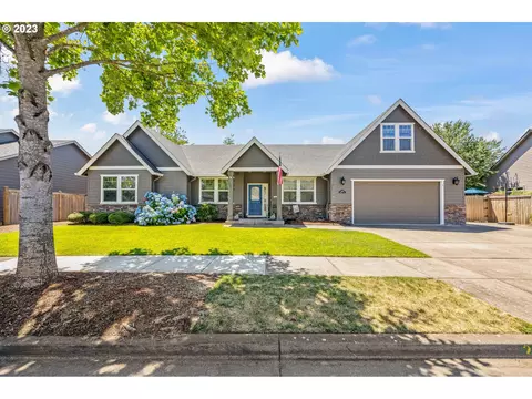2444 Borders Dr, Eugene, OR 97404