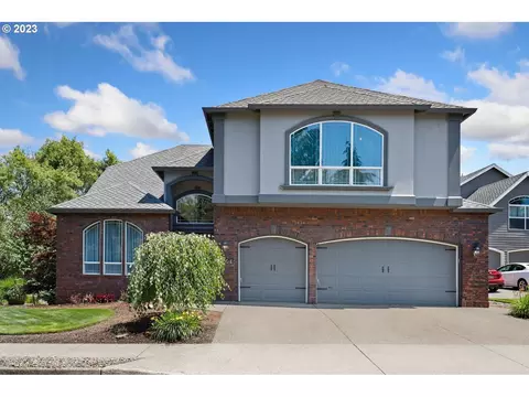 10606 SE Happy Valley Dr, Happy Valley, OR 97086