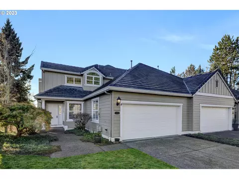 15714 NW Clubhouse Dr, Portland, OR 97229