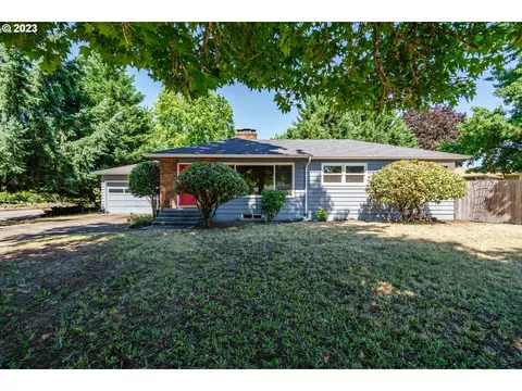 1100 NW Overlook Dr, Vancouver, WA 98665