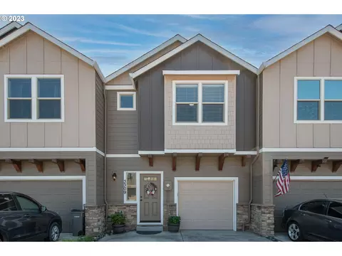 3309 N 3rd St, Ridgefield, WA 98642