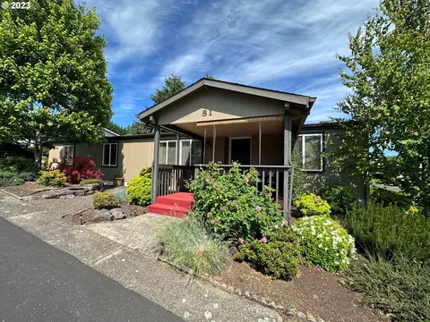 5701 NE St Johns Rd #81, Vancouver, WA 98661