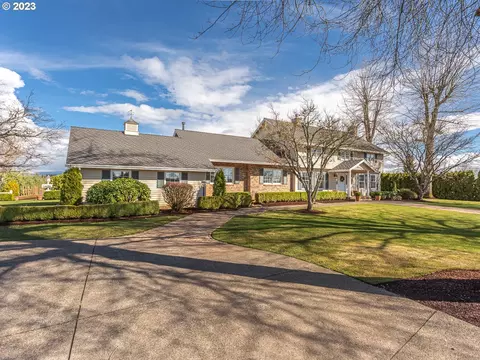 30555 SE Dodge Park Blvd, Gresham, OR 97080