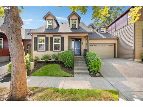 717 NE 70th Ave, Hillsboro, OR 97124