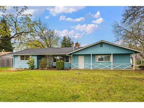 2495 Jeppesen Acres Rd, Eugene, OR 97401