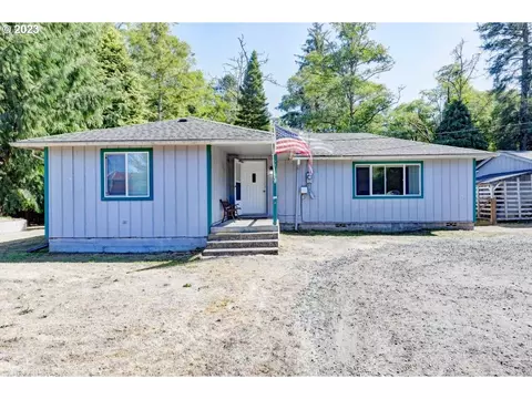 6314 Sandridge Rd, Long Beach, WA 98631