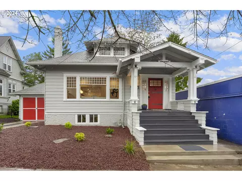 923 SE 23rd Ave, Portland, OR 97214