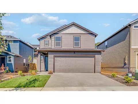 1611 W 14th St, La Center, WA 98629