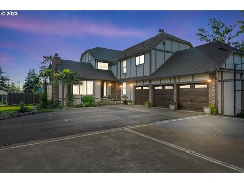 17415 SE Denise Ct, Damascus, OR 97089