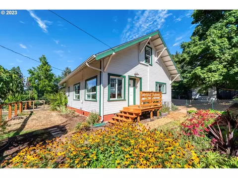 113 Mayfair Ln, Eugene, OR 97404