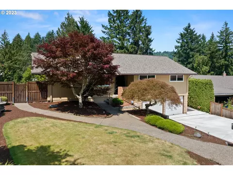 3531 SW Iowa St, Portland, OR 97221
