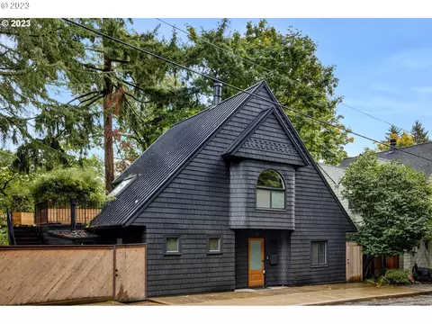 2112 NW Aspen Ave, Portland, OR 97210