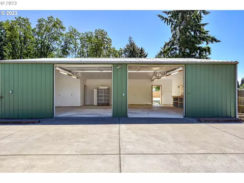738 W N St # 2, Springfield, OR 97477