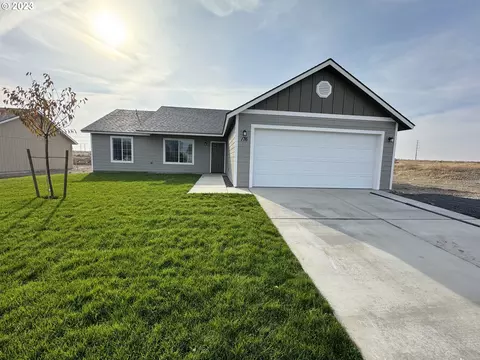 176 Renee Ave, Umatilla, OR 97882