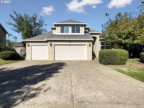 1301 NEstelle Ct, Hillsboro, OR 97124