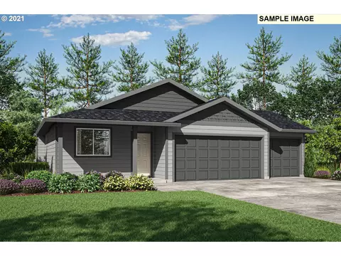428 Cornwell St, Woodburn, OR 97071