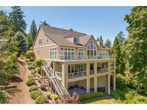 565 SE 46th Dr, Gresham, OR 97080