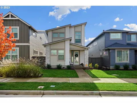 8046 SE Reddington St, Hillsboro, OR 97123