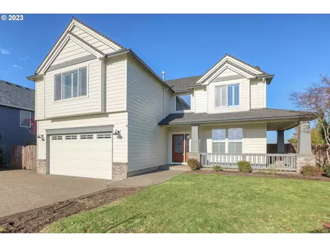 384 SE 13th Pl, Canby, OR 97013