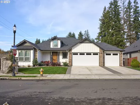 102 NE 28th St, Battle Ground, WA 98604