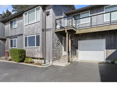 1800 Pearl St W #6, Netarts, OR 97143