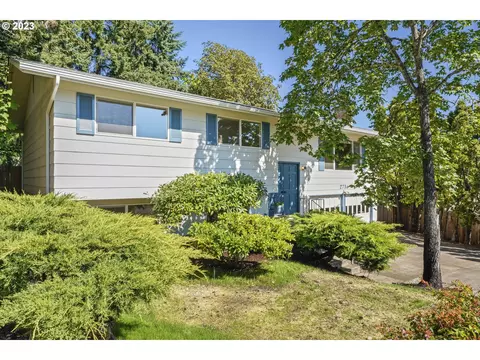 2736 Malibu Way, Eugene, OR 97405