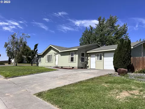 160 Chelsea Ln, Stanfield, OR 97875