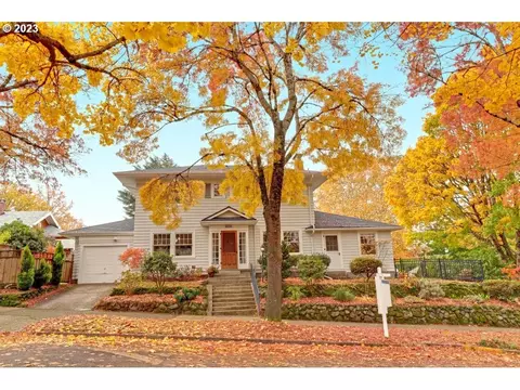 4034 NE Royal Ct, Portland, OR 97232