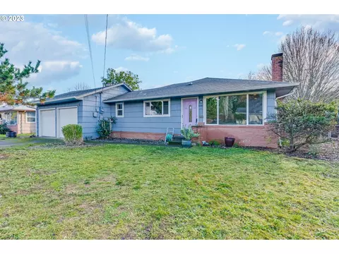 1500 NE 9th St, Mcminnville, OR 97128