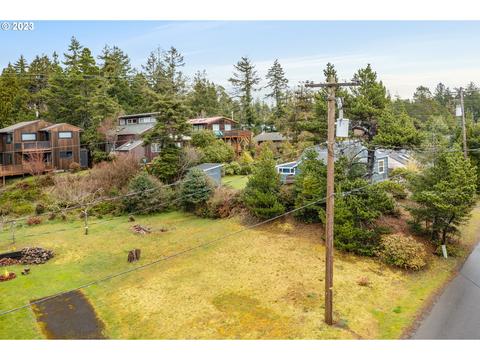 Manzanita Ave, Manzanita, OR 97130