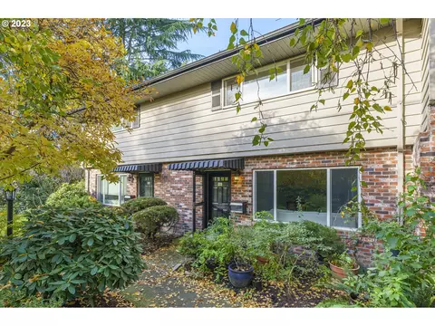 8333 SE 23rd Ave #C, Portland, OR 97202