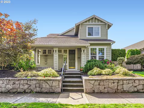 6446 NE Copper Beech Dr, Hillsboro, OR 97124