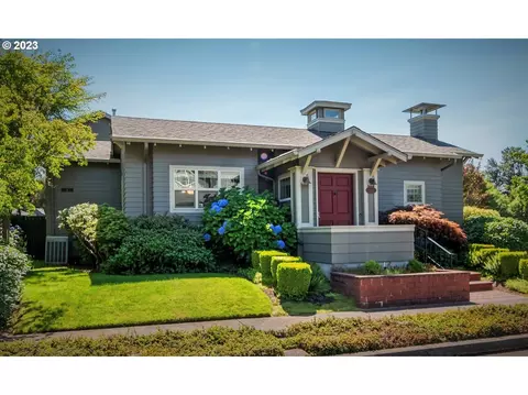 1896 Riverwood Dr, Eugene, OR 97401