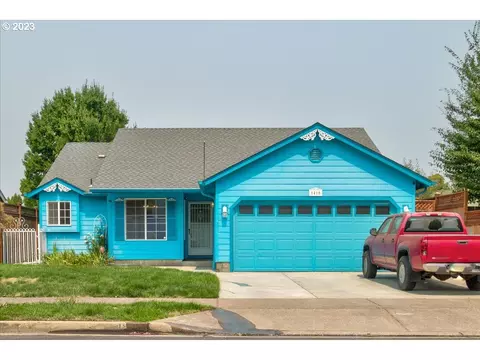 1410 T St, Springfield, OR 97477