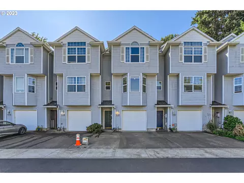 12340 SW Jenine Ln, Beaverton, OR 97008
