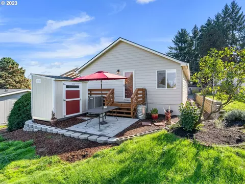 10400 NE 72nd Ave #8, Vancouver, WA 98686