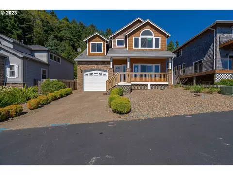 340 NE Spring Ave, Depoe Bay, OR 97341